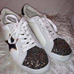 Steve Madden Sneakers